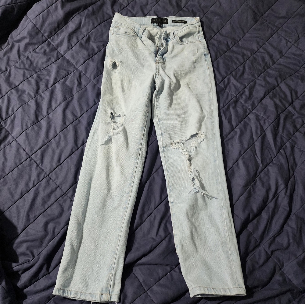 Kendall & Kylie Light Blue Distressed Jeans